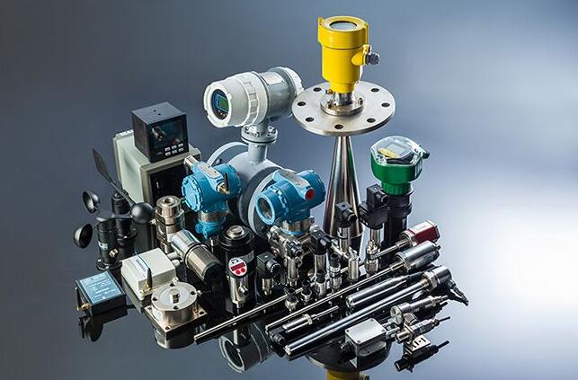 油液監(jiān)測專家?guī)懔私鈧鞲衅鞯墓I(yè)用途